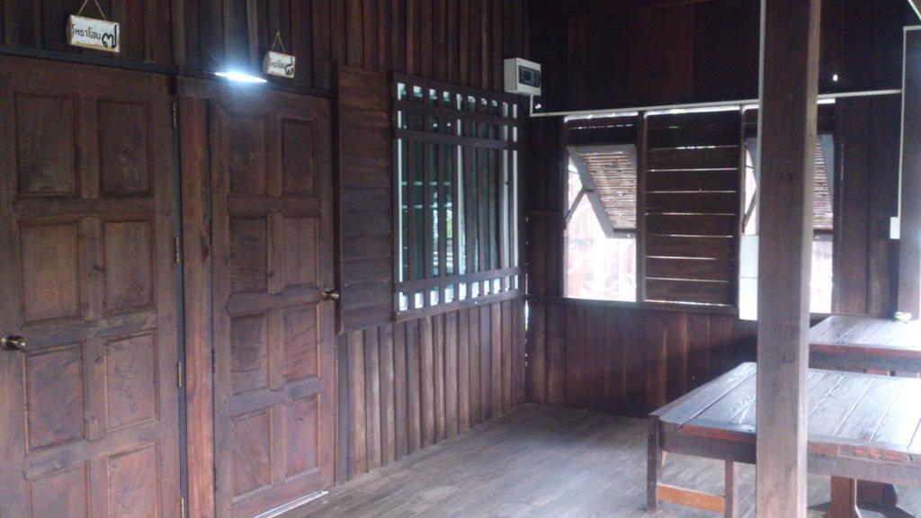 Hora Home Lampang Exterior photo